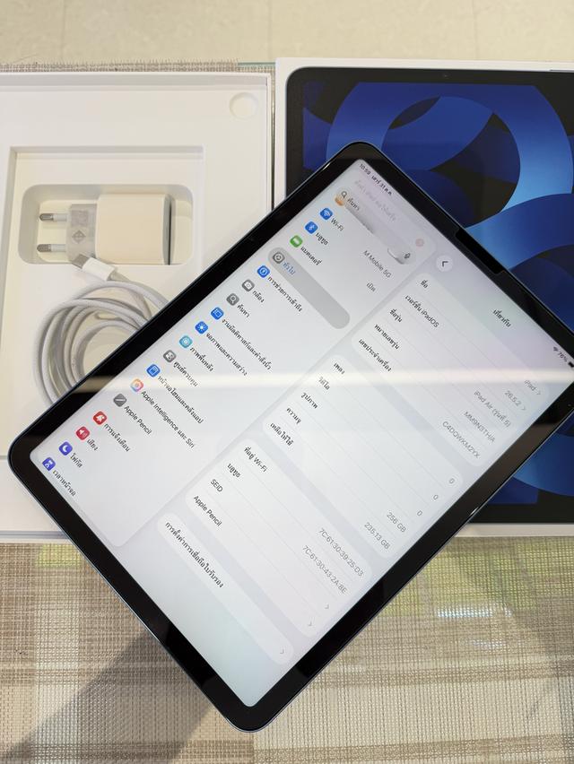 iPad Air5 Wi-Fi 256 ขายพร้อมคีย์บอร์ดและปากกาสภาพดีดีมาก รูปที่ 5