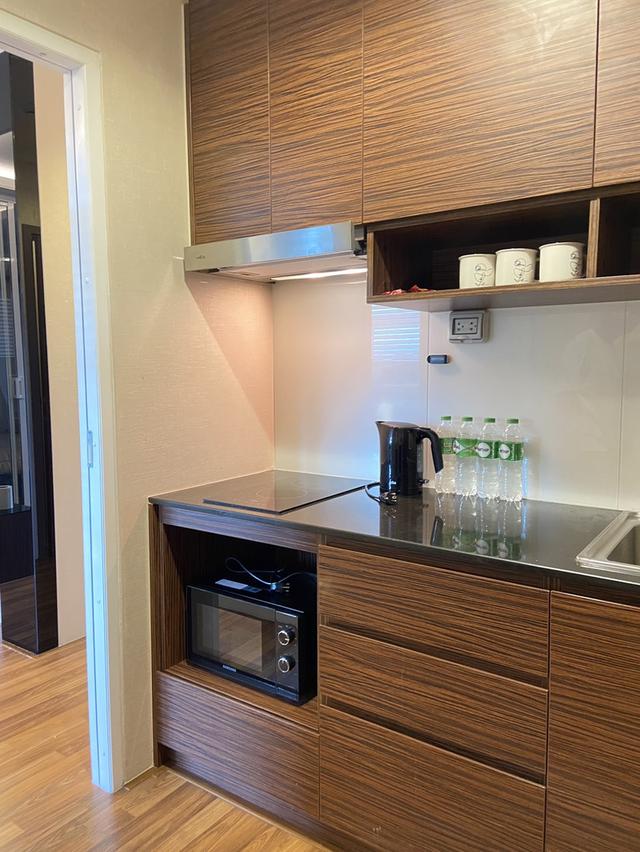 🏙️ ให้เช่าคอนโดพร้อมอยู่ มีคลับเฮ้าส์และสระว่ายน้ำ ระบบรักษาความปลอดภัย 24 ชม. ใช้ชีวิตสบาย อุ่นใจทุกวัน 14