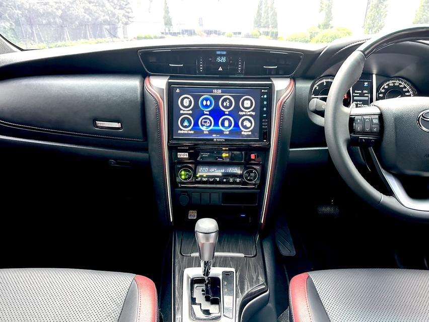 TOYOTA FORTUNER 2.4 LEGENDER ปี 2022 รูปที่ 16