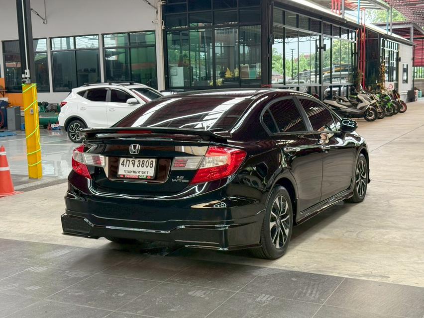 HONDA CIVIC FB 1.8 E Navi ปี 2015 4