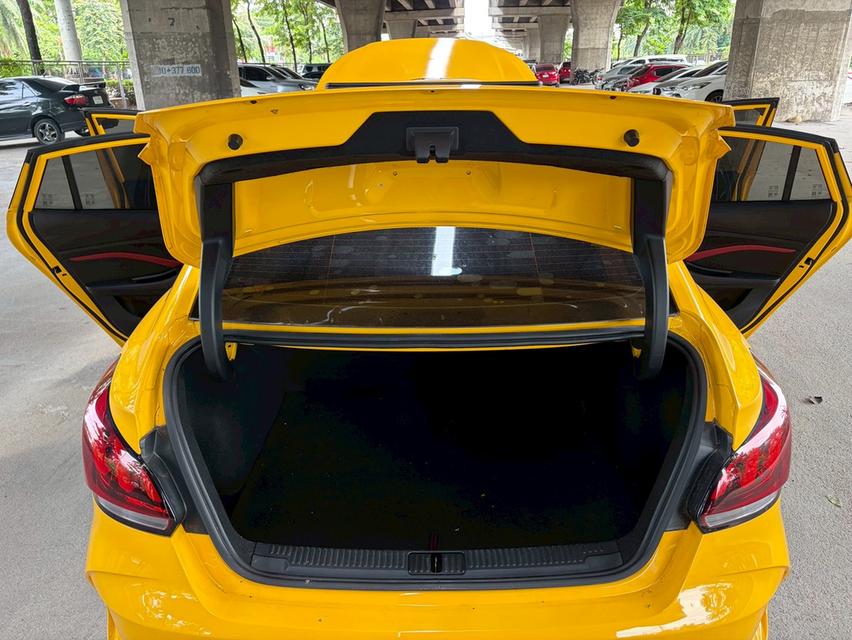 2023 MG MG5 1.5 D+ Sunroof AT รถสวย มือเดียว ป้ายแดง รูปที่ 19
