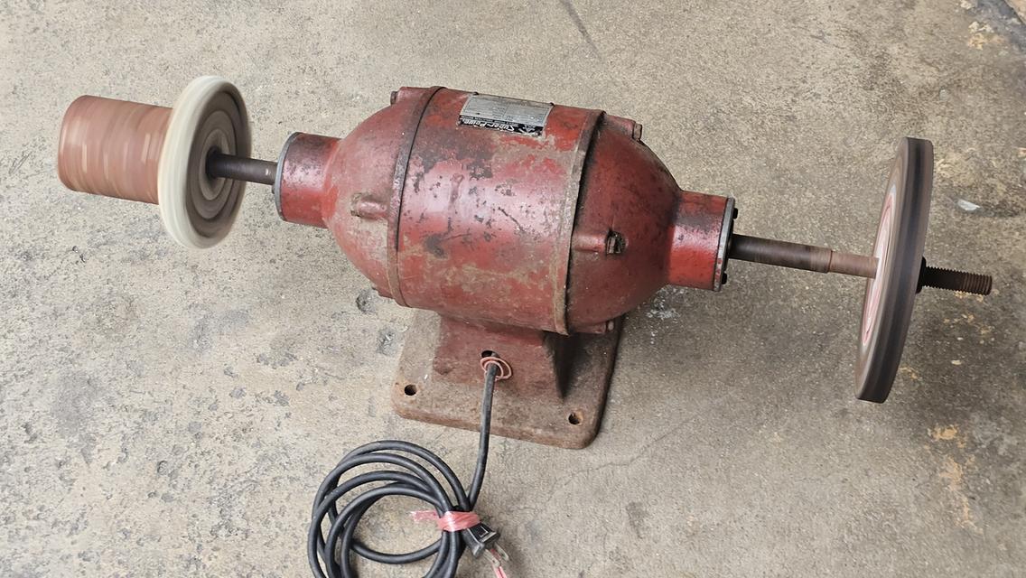 มอเตอร์ 2 แขน ขนาด 1/2 ไฟบ้าน 220v สวยเดิมใช้ได้ปกติ