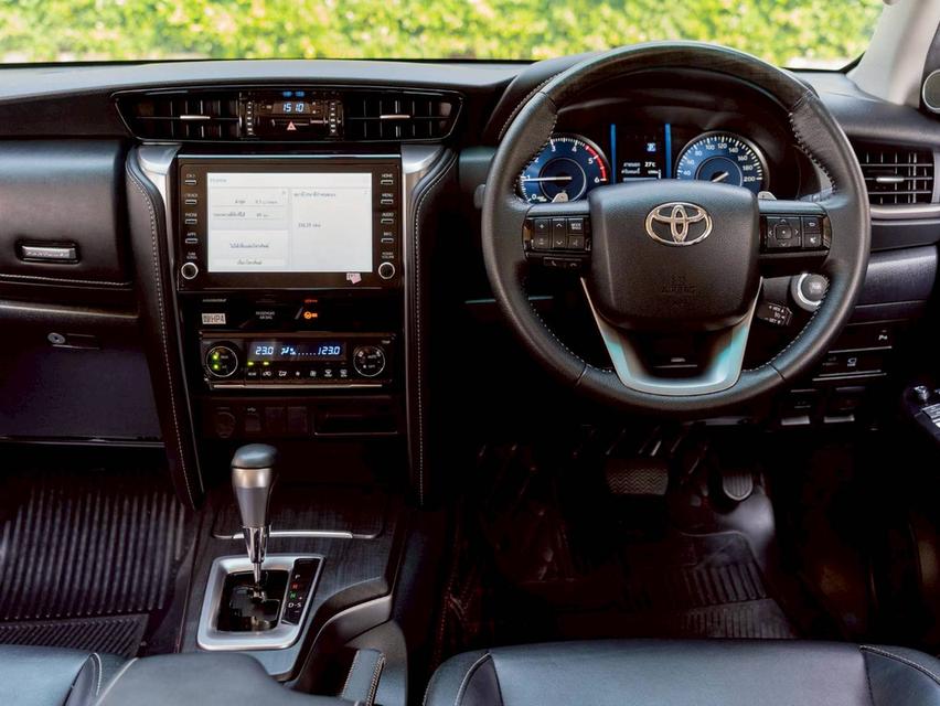 Toyota fortuner 2.4V Leader 2WD ปีจด 2024 📌 #ประกันเครื่องเกียร์3ปี 30,000 km รูปที่ 13