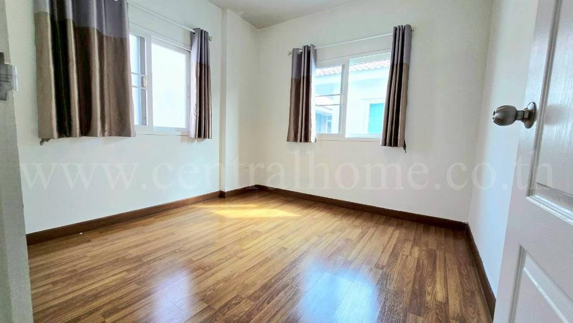 บ้านแฝด ธาราวิลล์ รังสิต - คลอง 5 ถูกที่สุดในโครงการ 10