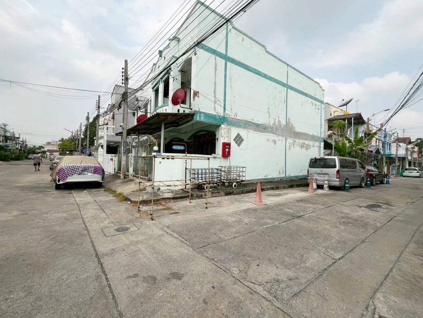 ขายบ้าน 2 ชั้น หมู่บ้านพิชาดา ใกล้เทศบาลเมืองพิมลราช 4