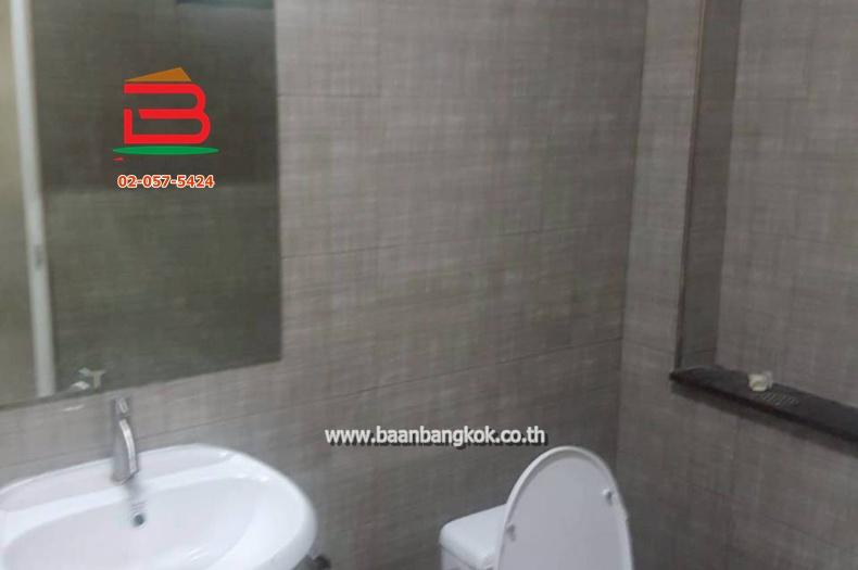 บ้านเดี่ยว เนื้อที่ 50 ตรว. ซอยอัศวิน (ใกล้Mini Big คู้คลอง9) ถนนไมตรีจิต-คลองเก้า แขวงคลองสิบ เขตหนองจอก 9