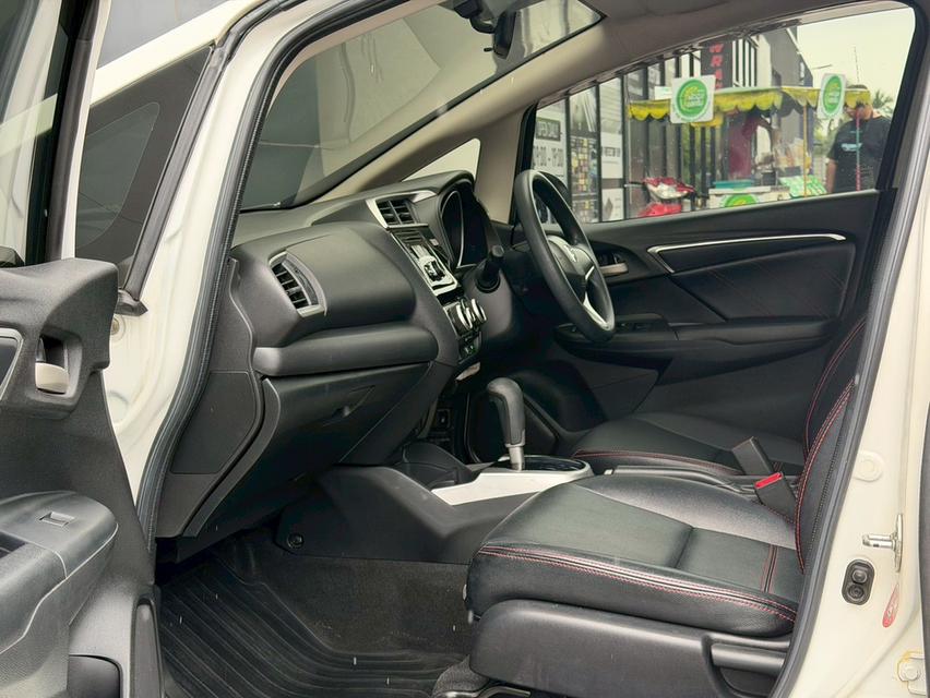 HONDA JAZZ 1.5 V i-VTEC ปี 2020 โฉม ปี15-ปัจจุบัน 10