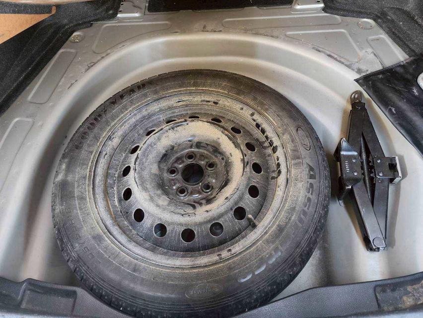 Toyota ALTIS 1.6 G AT ปี 2014 15