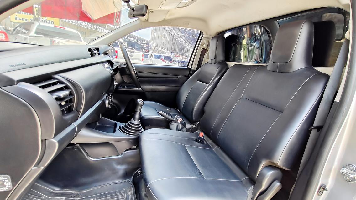 TOYOTA Hilux Revo Single Cab 2.4 Entry 6 MT 2022  17