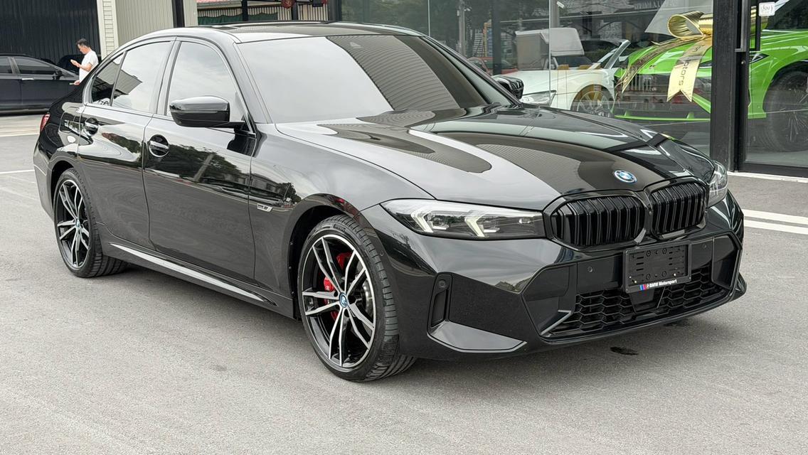 รหัสรถ KPV53 2023 BMW 330e M SPORT