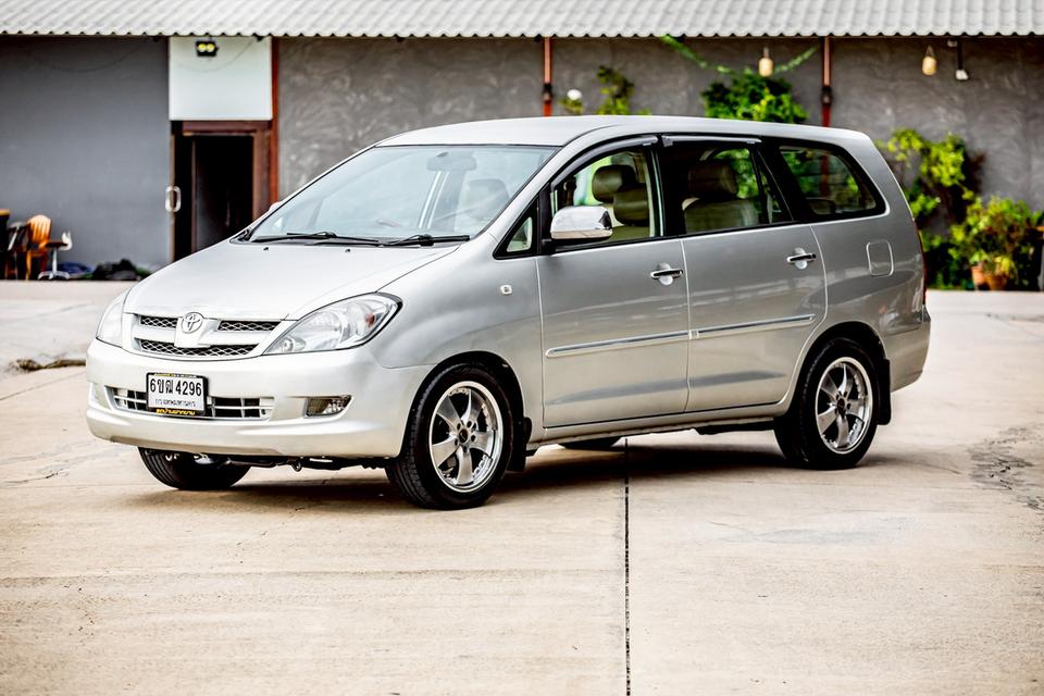Toyota INNOVA 2.0V AT ปี 2007 สีเทา 