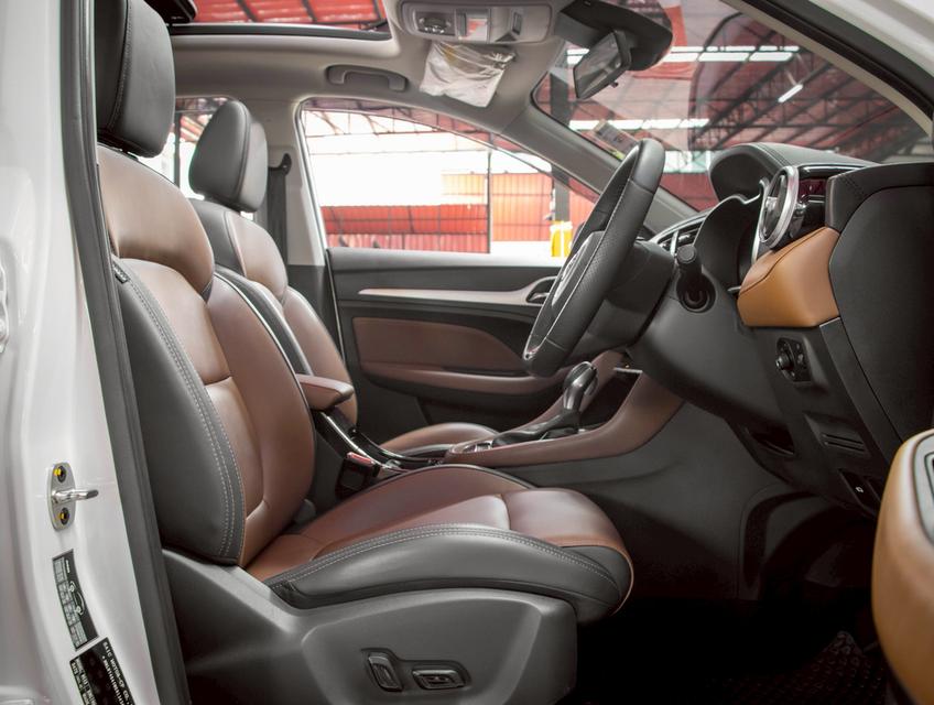 MG ZS 1.5 X+ SUNROOF ปี 2021 9