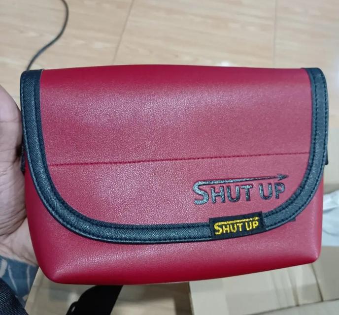 กระเป๋า shut up cross bag 5