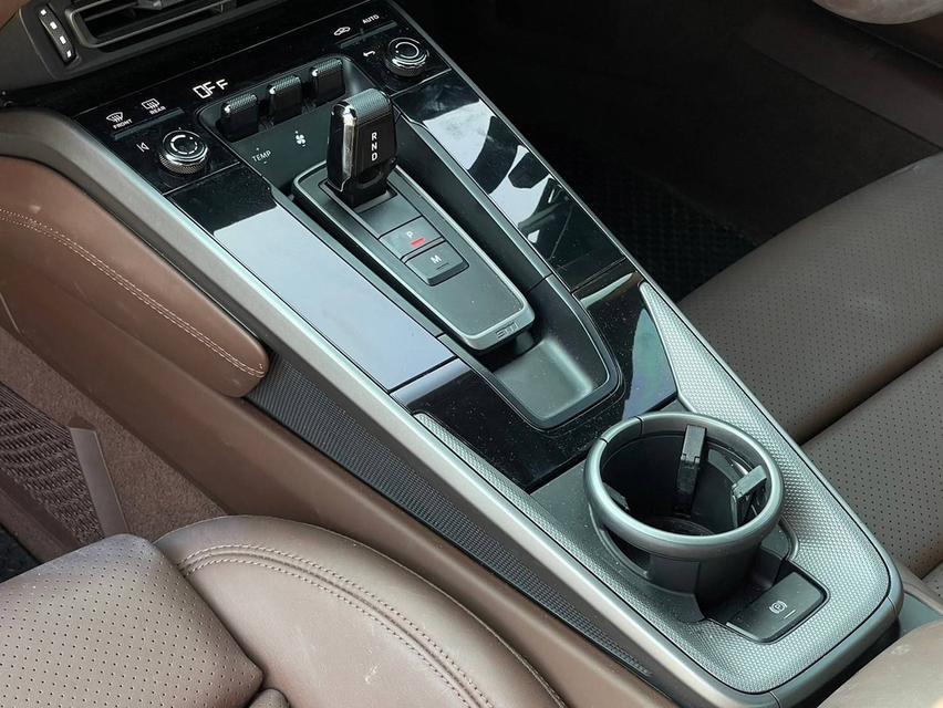 Porsche Carrera 4S (992) ปี 2021 จด 2022 17