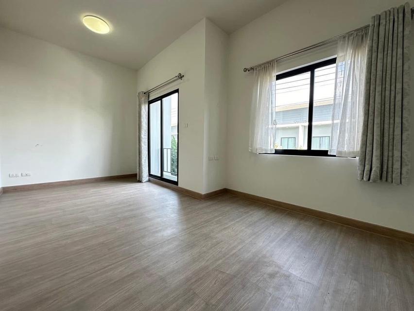 ให้เช่า ทาวน์โฮม 2 ชั้น สไตล์โมเดิร์น โครงการอารียา เดอะ คัลเลอร์ส มิกซ์ รังสิต-วงแหวน #LB122 – 001152 7