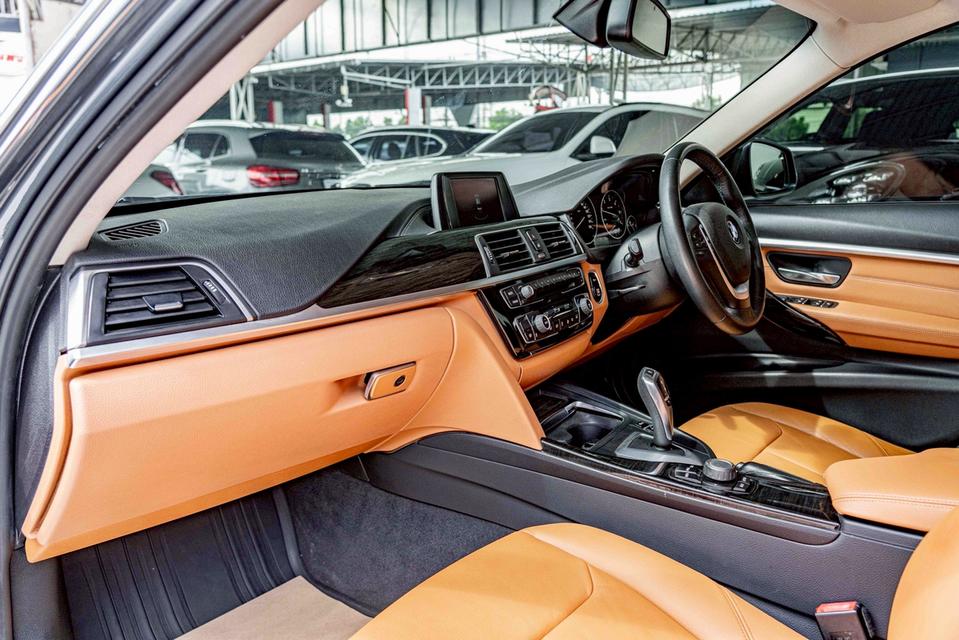 รหัสรถ NP6285 BMW 320d ICONIC LCI 2018 13