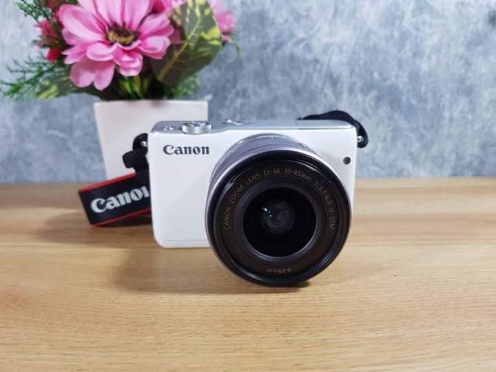 Canon EOS M10 3