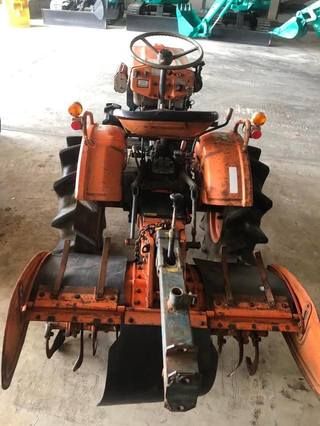 รถไถพร้อมโรตารี่ Kubota B5000 3