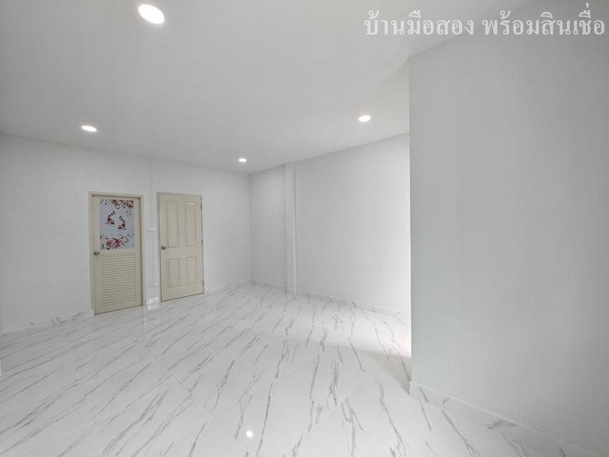 ธนาริน สายไหม-หทัยราษฎร์ 11