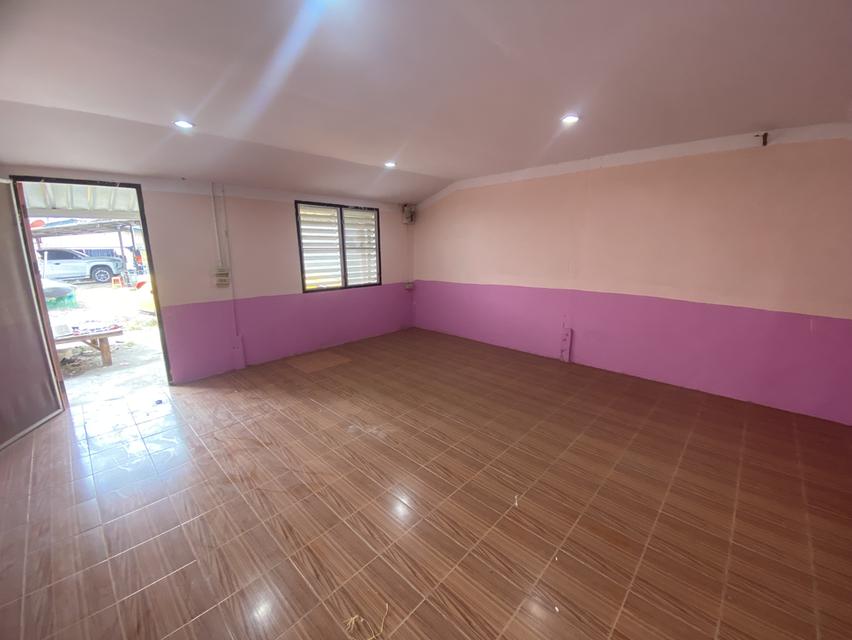 ที่ดินพร้อมห้องเช่าอ่าวอุดม