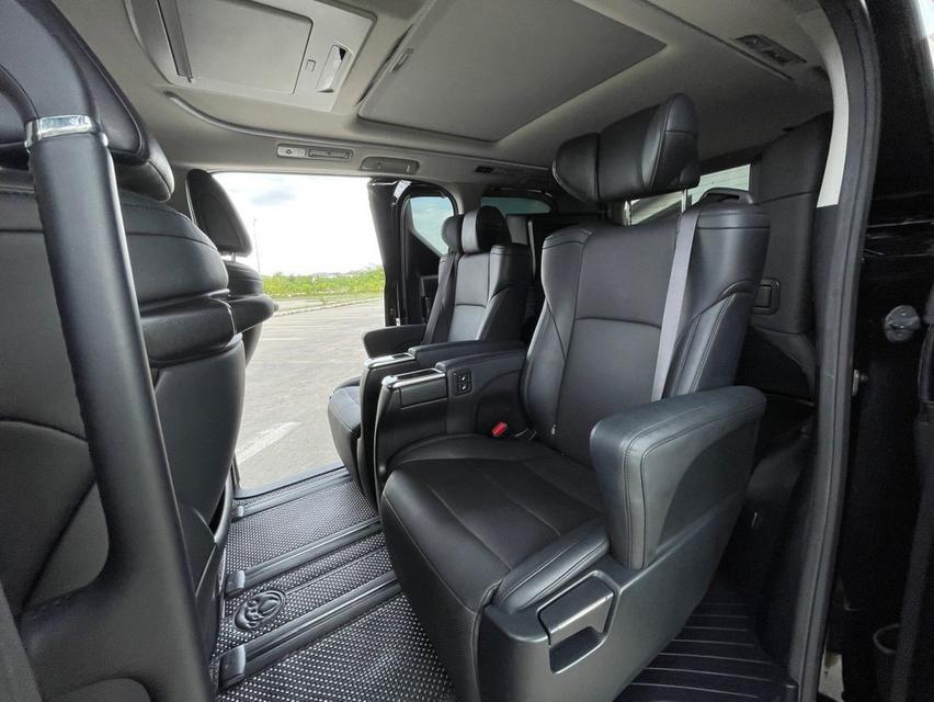 Toyota ALPHARD 2.5 SC PACKAGE  ปี 2019 16