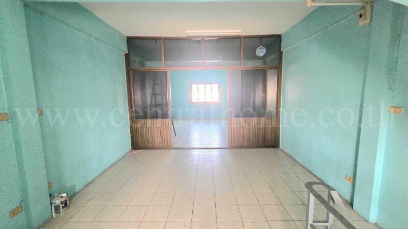 อาคารพาณิชย์ 3.5 ชั้น ซอยอยู่สุข 23 บางเมือง - สมุทรปราการ รีโนเวทแล้ว สภาพดี 8