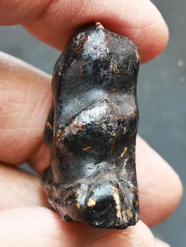 พระปิดตาหลวงพ่อทองสุข วัดสะพานสูง พิมพ์ตะพาบใหญ่....เก่าๆ เนื้อจัดๆ 9