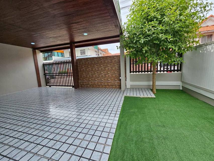 หมู่บ้านพฤกษา33 8