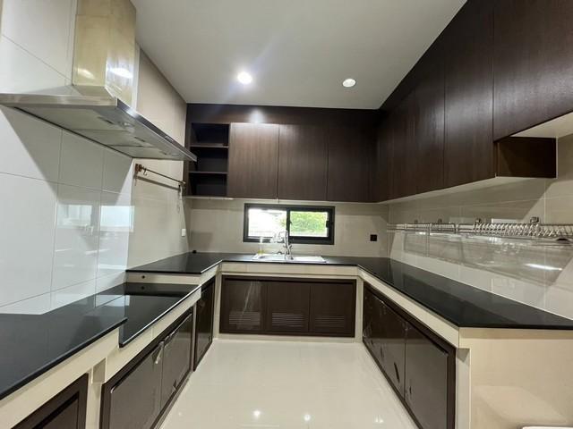 ให้เช่าบ้านเดี่ยว หมู่บ้าน เศรษฐสิริ กรุงเทพกรีฑา พร้อมเฟอร์นิเจอร์ ทำเลอยู่ถนนกรุงเทพกรีฑา 6