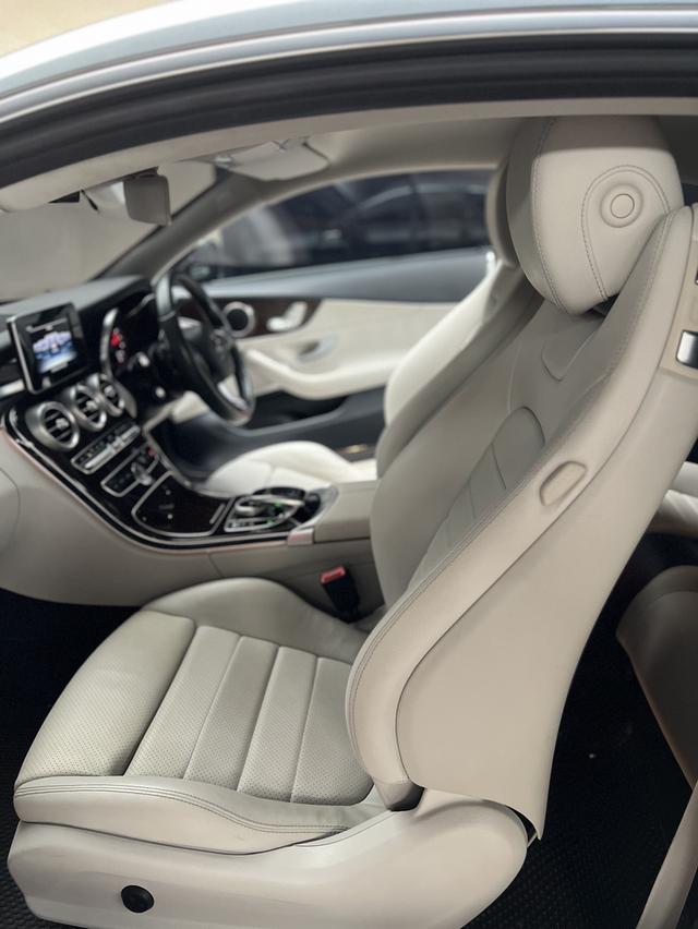 Benz C250 Coupe Sport 9