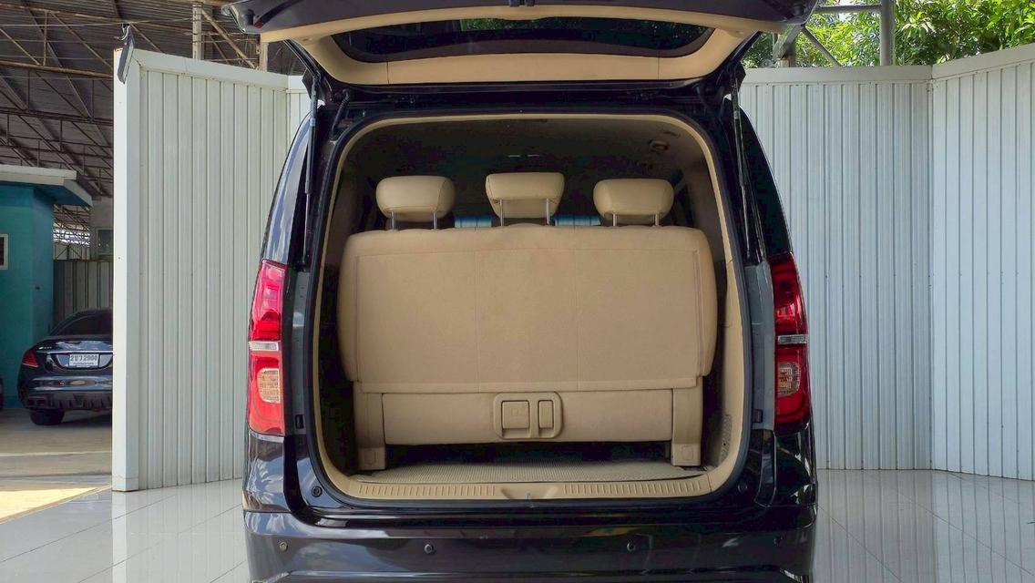 ขาย Hyundai H1 2.5Deluxe ปี19 15