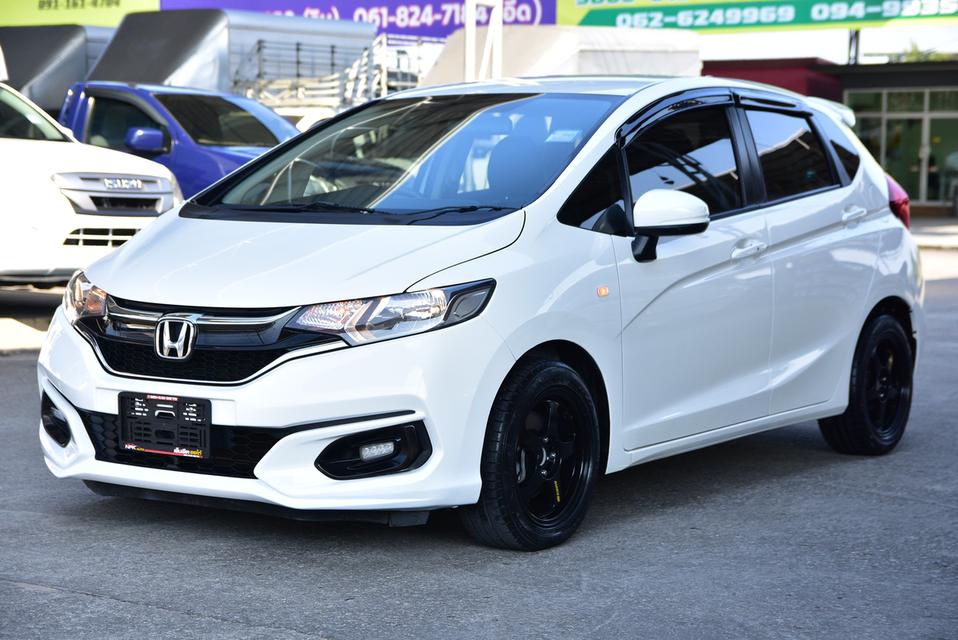 2019 HONDA JAZZ 1.5V+