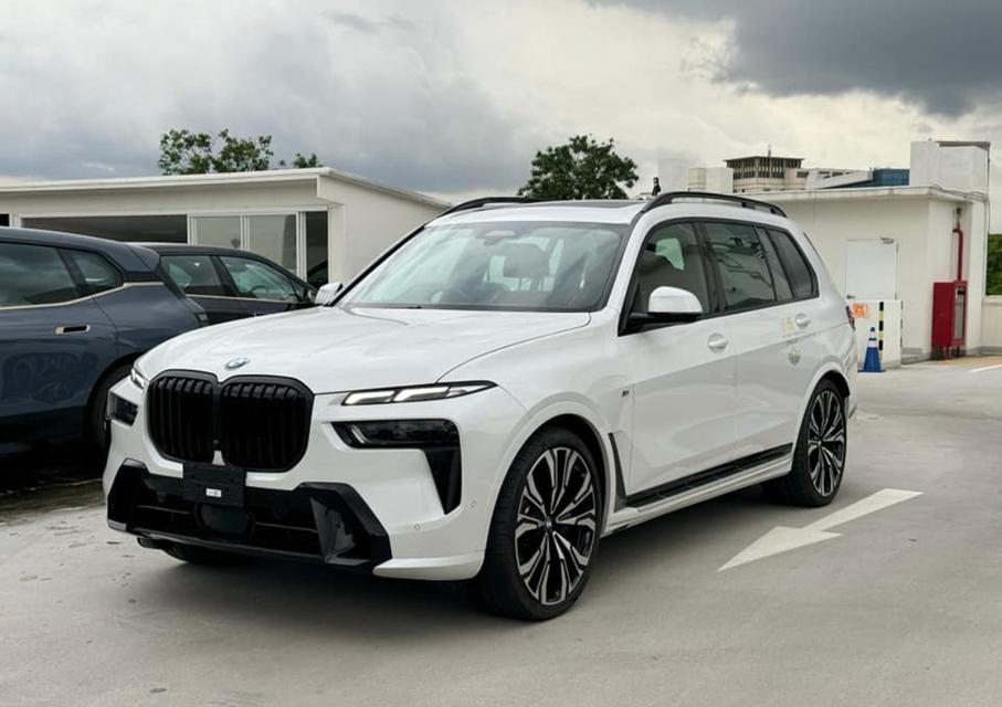 ขายด่วน BMW X7 ปี 2023 2