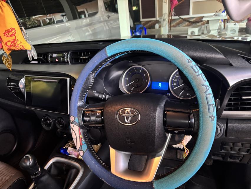 รถกระบะ toyota รีโว่ ปี 2016 รูปที่ 6
