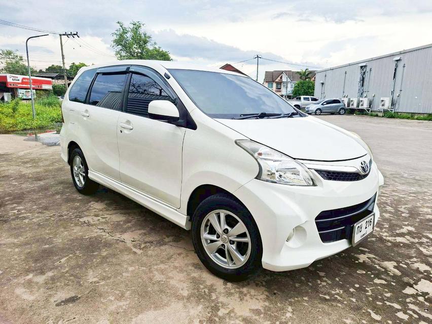 ขออนุญาตขายรถใช้เองตั้งแต่ป้ายแดง จะไปเล่นรถไฟฟ้าแล้ว  avanza 1.5s ปี13 มือเดียวป้ายแดง 