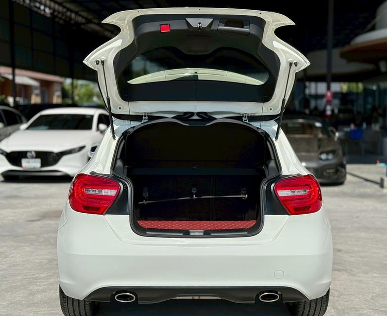 BENZ A-CLASS A180 ปี 2014 โฉม W176 ปี12-19 17