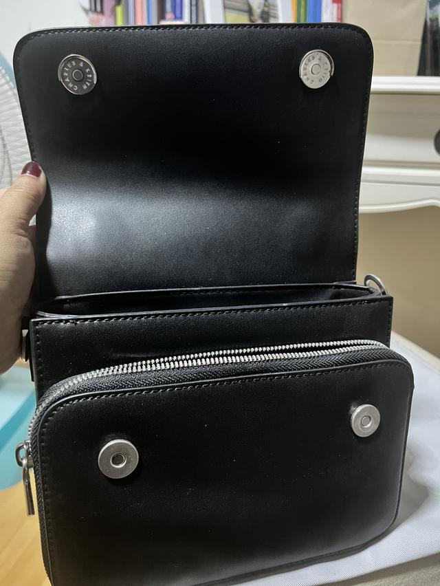 กระเป๋า Charles & Keith รูปที่ 7