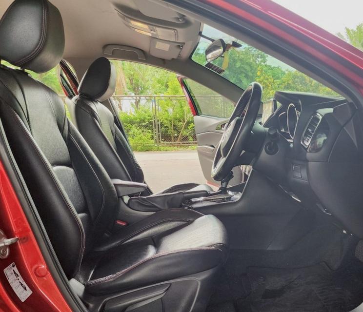 Mazda-3 2.0 S Skyactiv auto ปี 2015 6