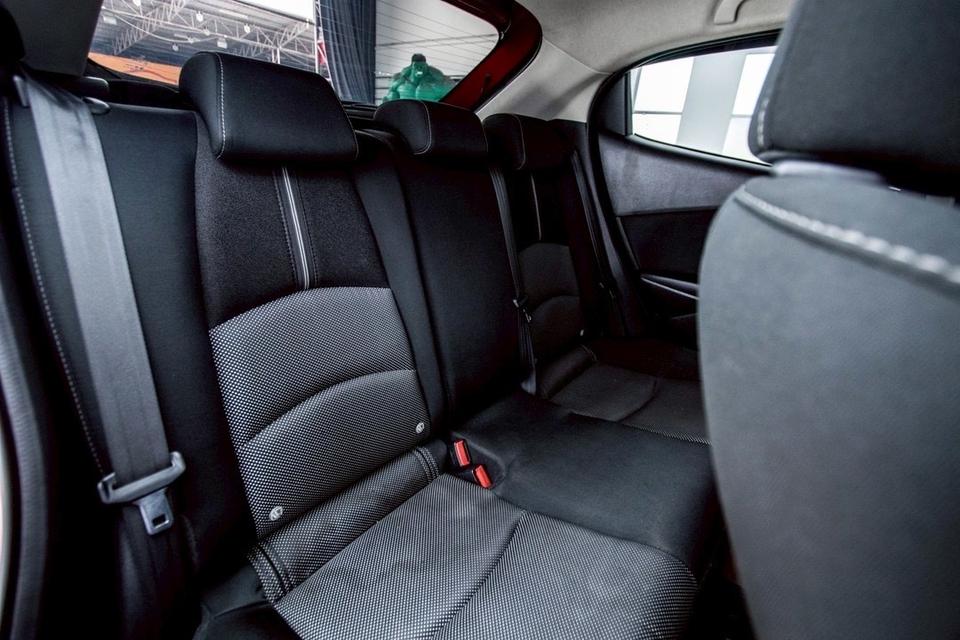 รหัส 4A714 MAZDA2  SPORT HIGH CONNECT 2018 8