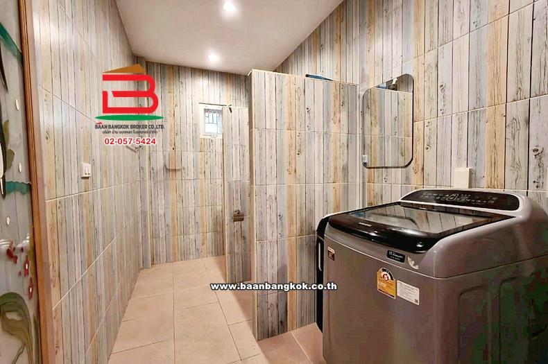 บ้านเดี่ยว เนื้อที่ 67.4 ตร.ว หมู่บ้านยาใจหนองโสน (ซอยเทศบาล 13) แยกปราณบุรี ถนนเพชรเกษม ตำบลเขาน้อย อำเภอปราณบุรี ประจวบคีรีขันธ์ 10