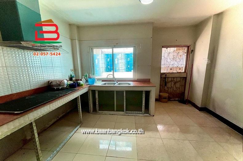 บ้านเดี่ยว หมู่บ้าน พรพิมาน คลอง5 เนื้อที่ 63 ตรว. ถ.รังสิต-นครนายก ต.รังสิต อ.ธัญบุรี จ.ปทุมธานี 6
