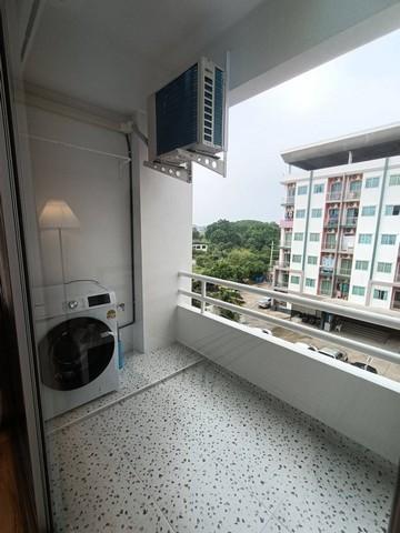 ขายคอนโด ชั้น 4 ห้องมุม โครงการลิฟวิ่งเพลส รามคำแหง 157 ใกล้รถไฟฟ้า สถานีเตรียมน้อมเกล้า 6