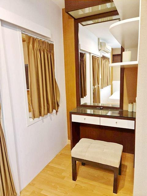 BTS เซนต์หลุยส์ 200 ม.เซ็นทรัล บางรัก 1.5 กม.ให้เช่าคอนโดชั้น10 48ตร.ม. .2แอร์ พร้อมเฟอร์ฯ 1 นอน 1 น้ำ ถ. สาทรใต้ 6