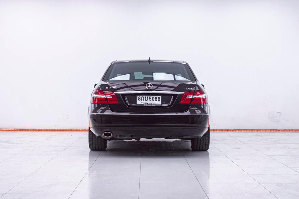 ✨ MERCEDES-BENZ E-CLASS E250 1.8 CGI W212 AT ปี 2011 รูปที่ 4