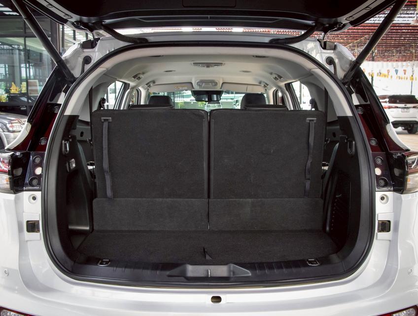 ISUZU MU-X 3.0 ULTIMATE 2WD ปี 2024 12