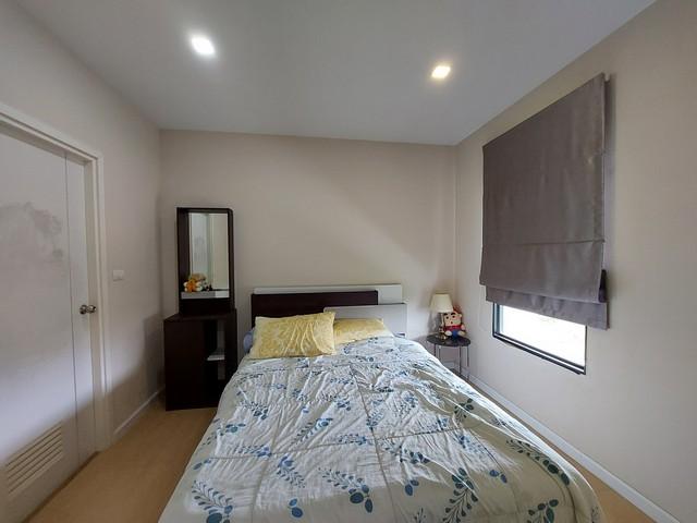 ให้เช่า ทาวน์โฮม3ชั้น วิวสระว่ายน้ำ 25ตรว.อยู่ถนน รามอินทรา65 ใกล้แฟชั่นไอส์แลนด์ 8