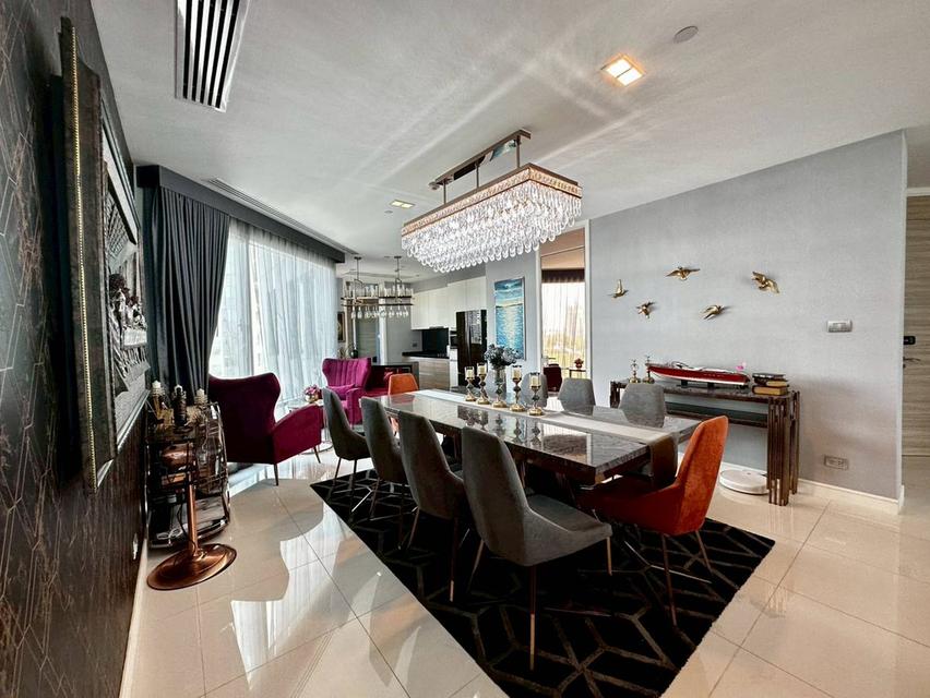 Reflection  Jomtien beach Pattaya For​ rent 3 bedroom  sea view 5 bathroom  1 stories room1 kitchen  Size 217 sqm.Building A,Floor 5 Rent​ 150,000 11