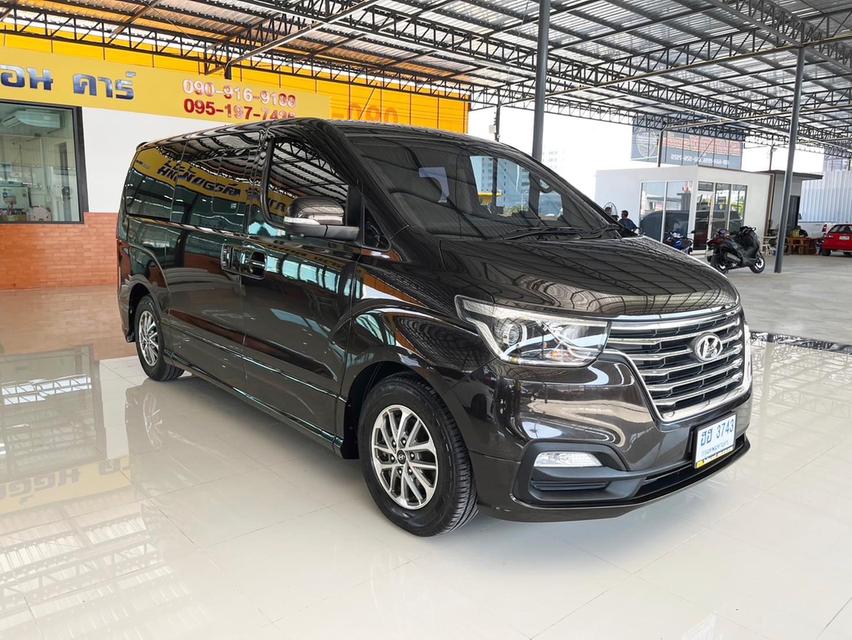 Hyundai H-1 2.5 Deluxe (ปี 2019) Wagon AT รถตู้มือสอง สภาพดี ไมล์น้อย ฟรีดาวน์ รถตู้ 11 ที่นั่ง 2