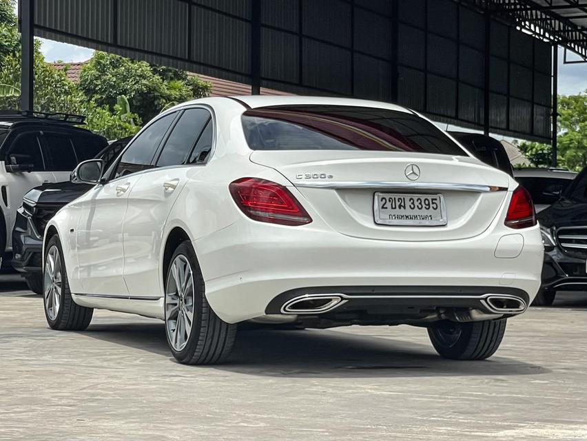 ปี 2019 BENZ C-CLASS, C300e AVANTGARDE 4