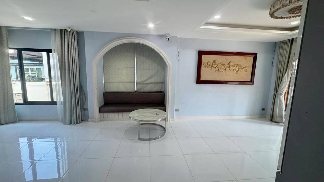 ขายบ้านเดี่ยว 2 ชั้น หมู่บ้านเลอมาน คลอง1 คลองหลวง 6